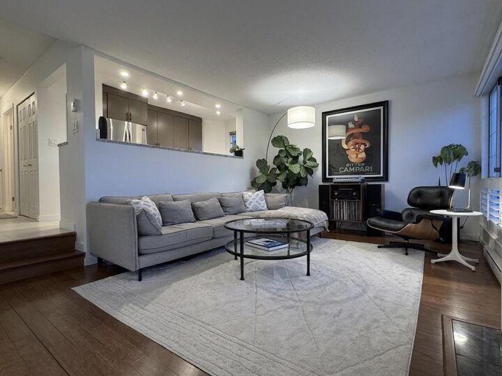2440 Haywood Avenue 202 — photo 1