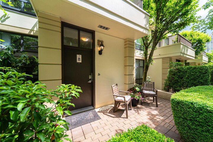 Property Photo: 4333 Central Boulevard 8 BC V5H 4W8