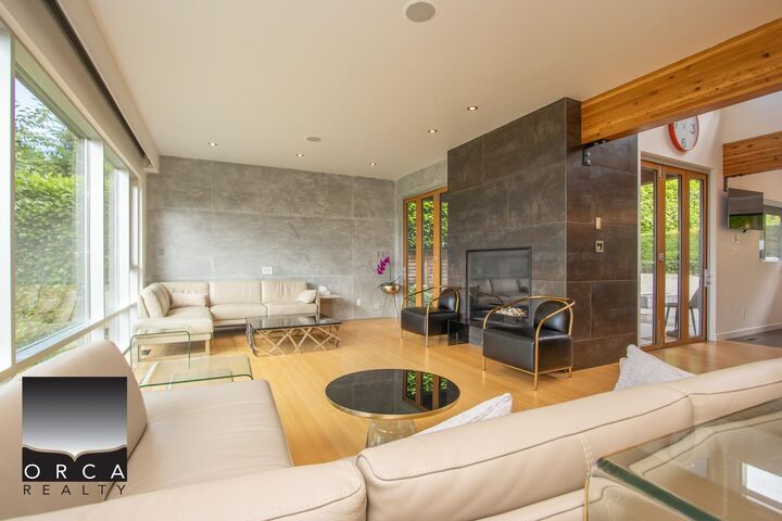 Property Photo:  1741 Ottawa Avenue  BC V7V 2S3 