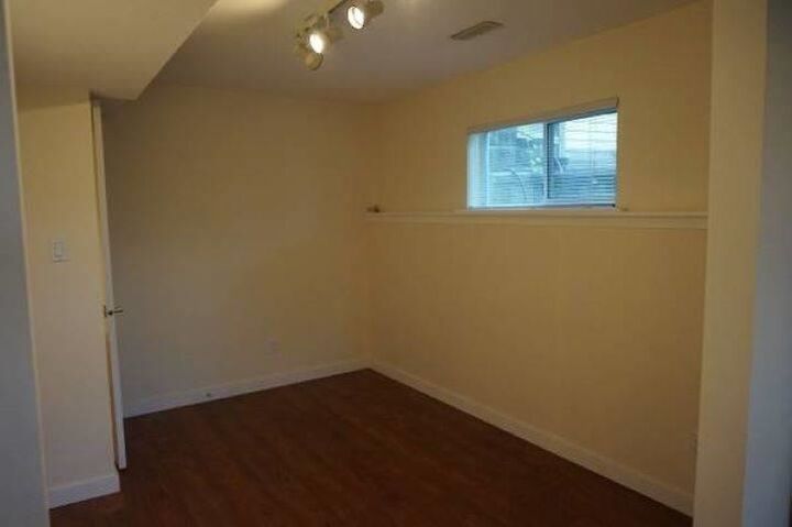 Property Photo:  122 Linden Court Lower  BC V3H 5C2 