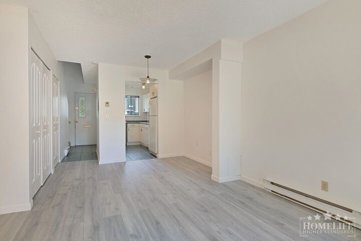 Property Photo:  6637 138 Street 48  BC V3W 5G7 