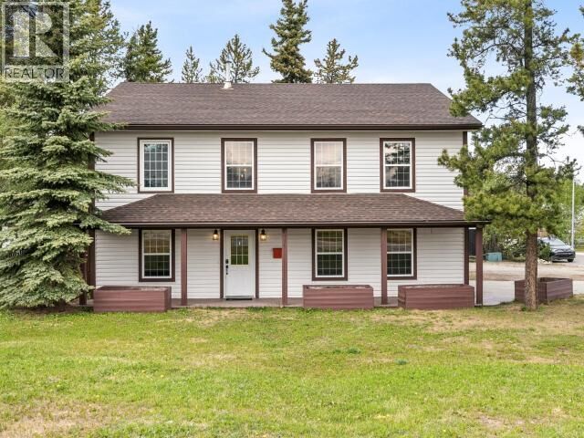 Property Photo:  43 Lazulite Drive  YT Y1A 6A5 