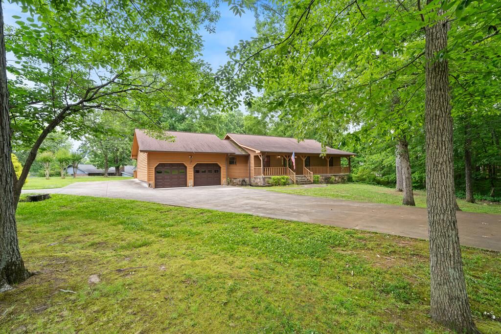 Property Photo: 217 Cedar St GA 30705