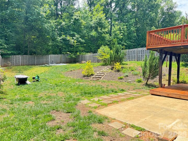 Property Photo: 278 Almora Loop NC 28115