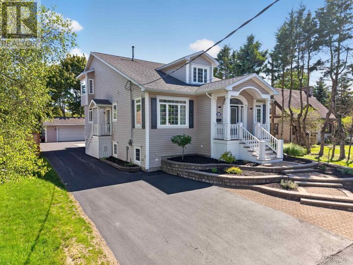 46 Smith Avenue — photo 1
