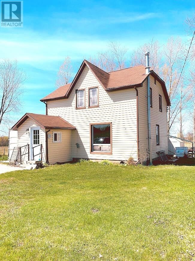 Property Photo:  358 Fifth Side Road  ON P0P 1H0 