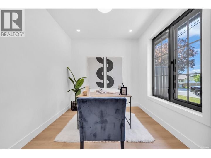 Photo de la propriété: 2316 Cliff Avenue 2 BC V5A 2L2
