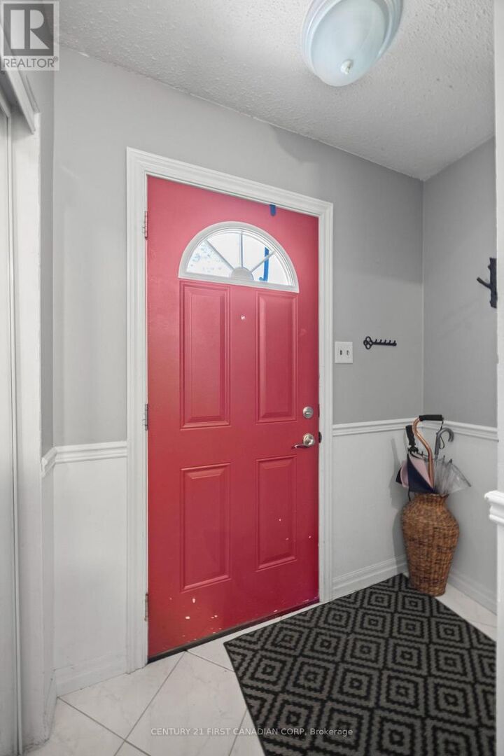 Photo de la propriété:  453 Wilkins Street  ON N6C 5B5 