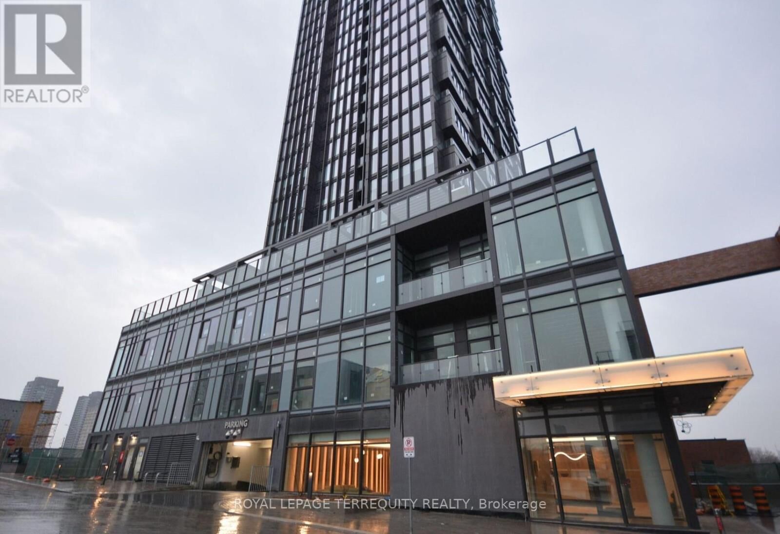 Property Photo: 5 Quarrington Lane ON M3C 0S5