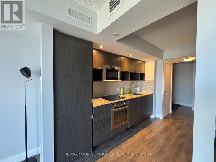 Property Photo: 89 McGill Street 2307 ON M5B 0B1