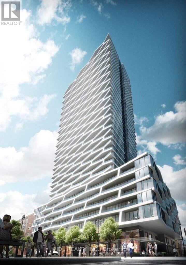 Property Photo:  85 Wood Street 816  ON M4Y 0E8 