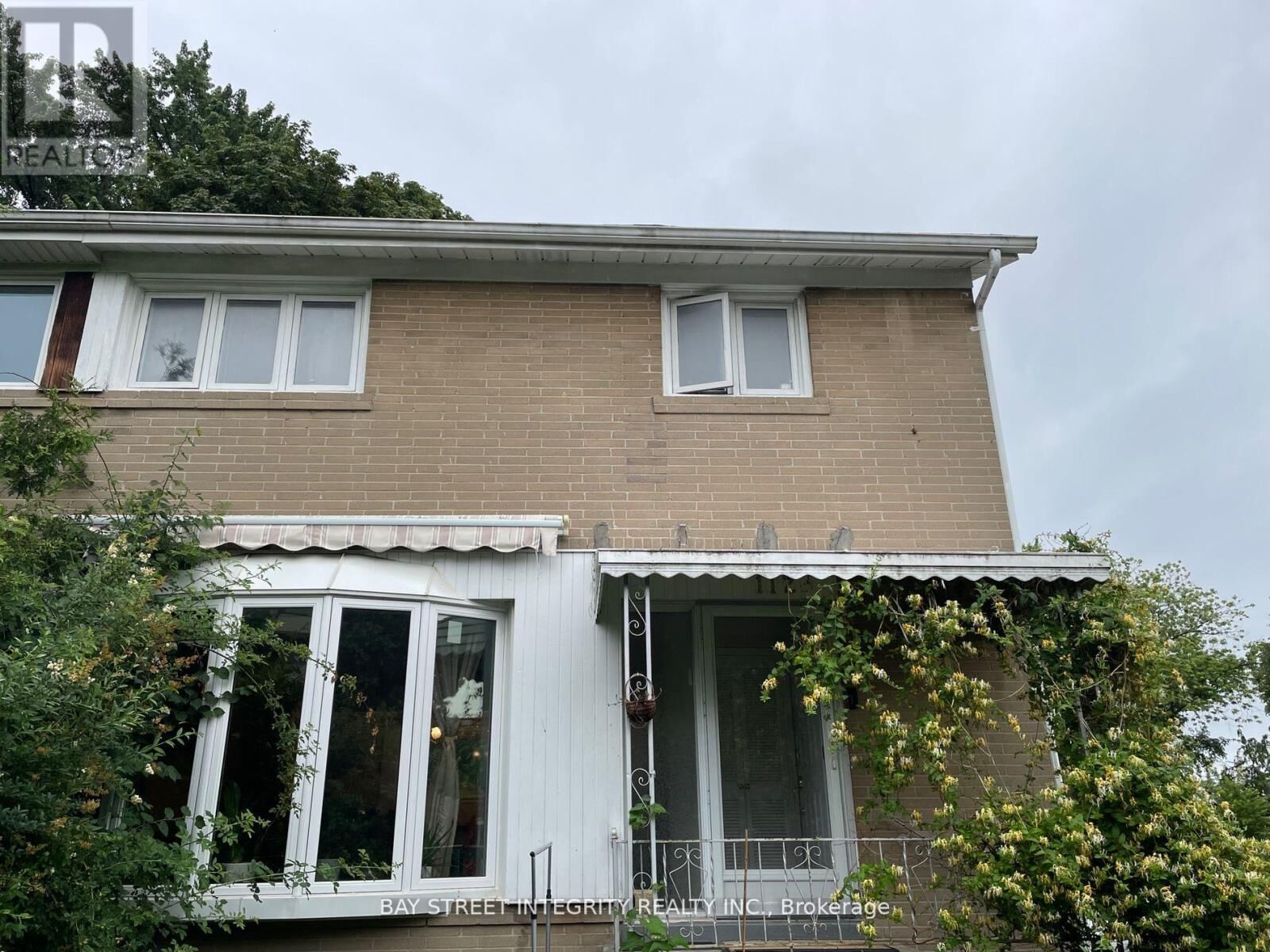 Property Photo: 112 Combermere Drive Bsmt ON M3A 2W8
