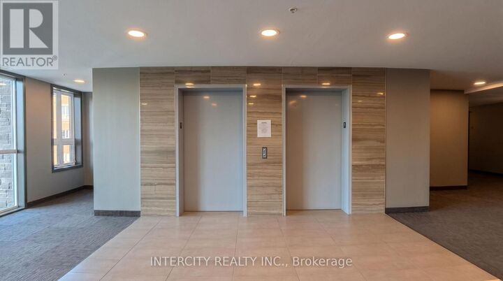 Property Photo:  5020 Corporate Drive 317  ON L7L 0H7 