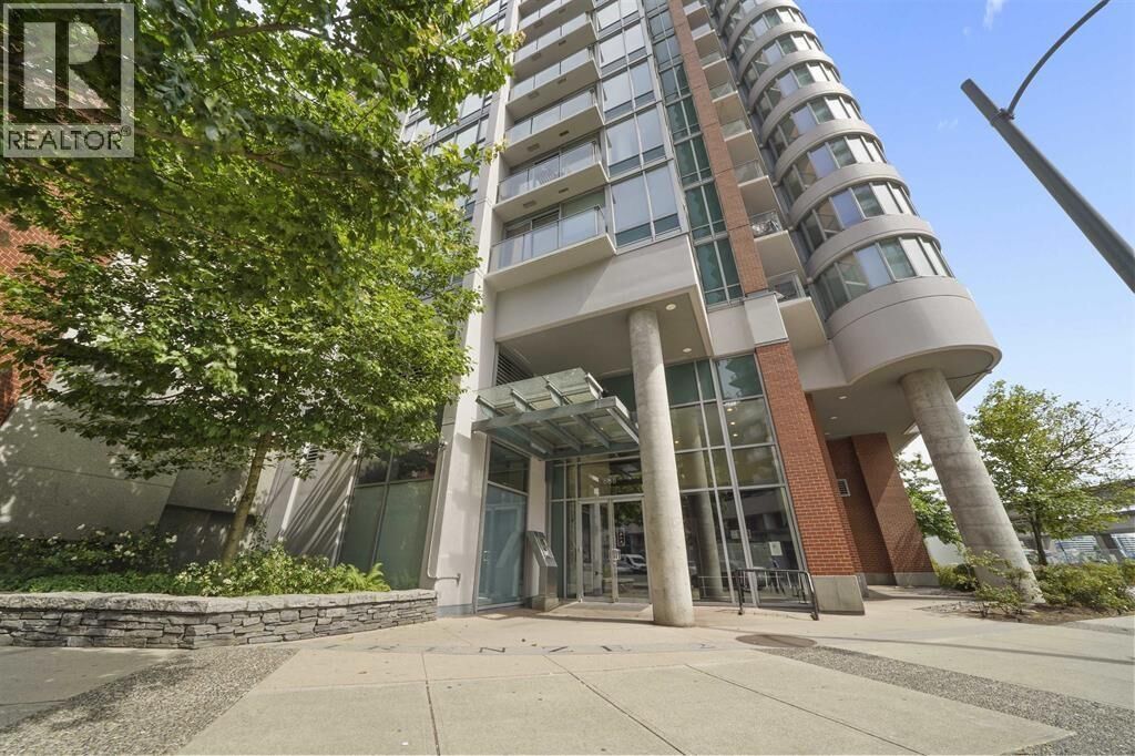 Property Photo:  688 Abbott Street 2208  BC V6B 0B9 