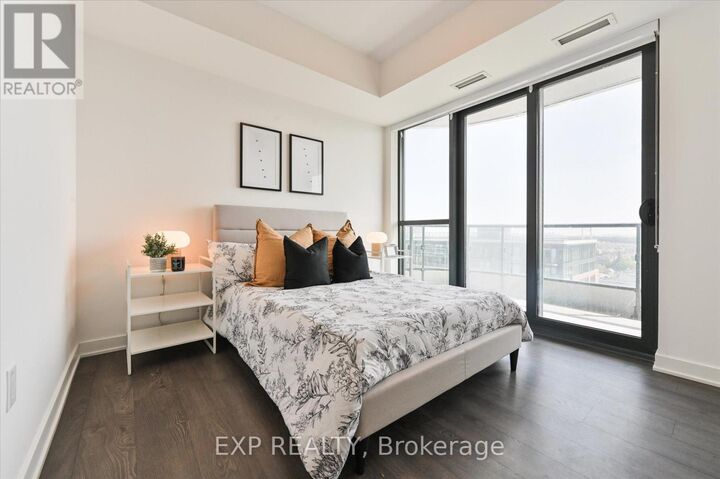 Property Photo:  120 Eagle Rock Way 1006  ON L6A 5C2 