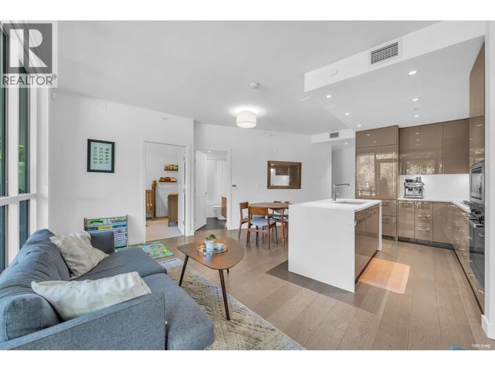 Photo de la propriété:  5189 Cambie Street 107  BC V5Z 0J4 