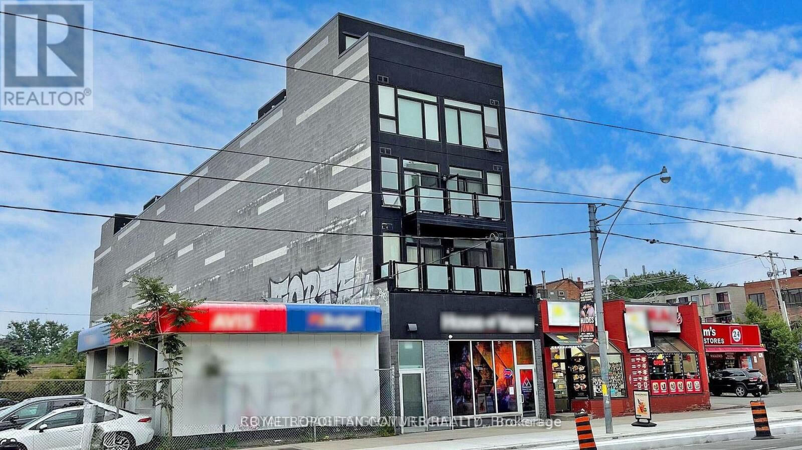 Property Photo:  335 College Street 204  ON M5T 1S2 