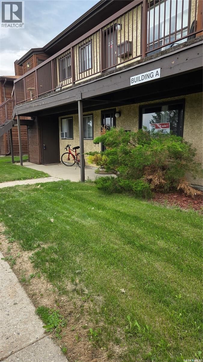 Property Photo: 102-A 1350 Gordon Road SK S6H 7K9