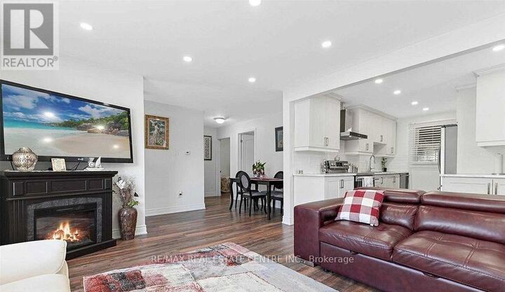 Property Photo:  6260 Ellsworth Place  ON L2G 4S7 
