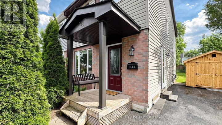 Property Photo:  1043 12th Street East  ON N4K 5V4 