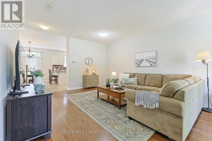 Property Photo: 42 Arthur Case Crescent ON L0G 1M0