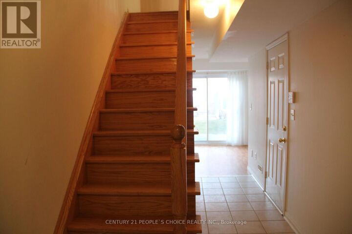 Property Photo: 80 Acorn Place 21 ON L4Z 4E1