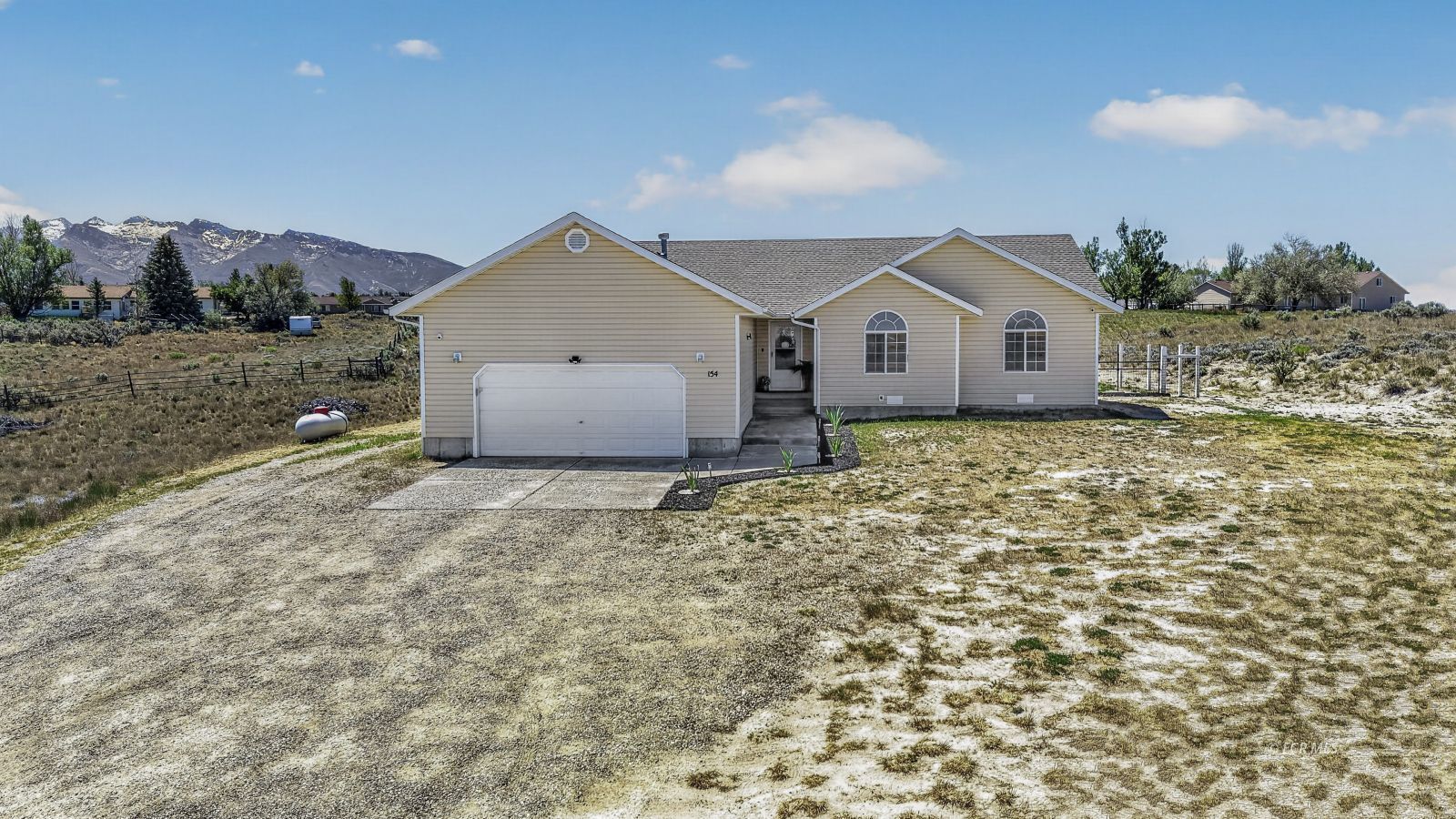 Property Photo: 154 Country Club Parkway NV 89815