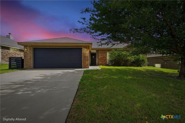 Property Photo: 3711 Appalachian Trail TX 76549