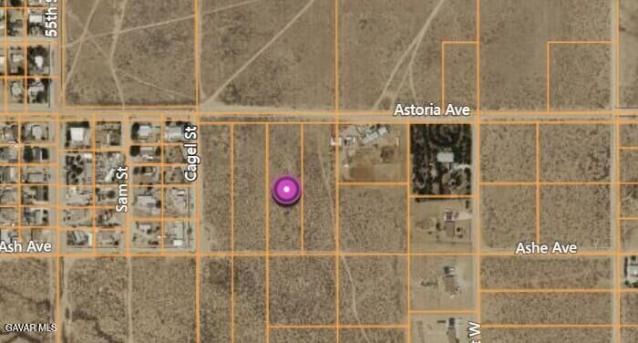 Property Photo:  5300 Astoria Avenue  CA 93560 