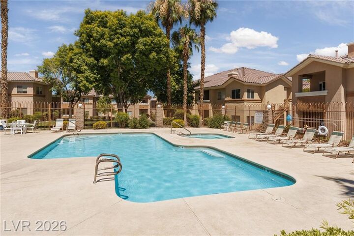 Property Photo:  1050 East Cactus Avenue 1101  NV 89183 