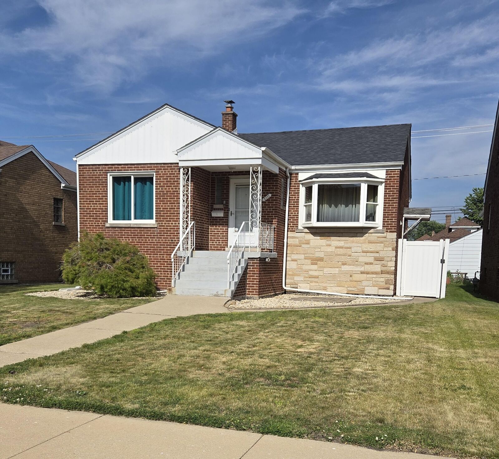 Property Photo:  2111 Stanton Avenue  IN 46394 