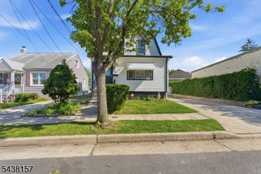 Property Photo: 265 Grove St NJ 07095