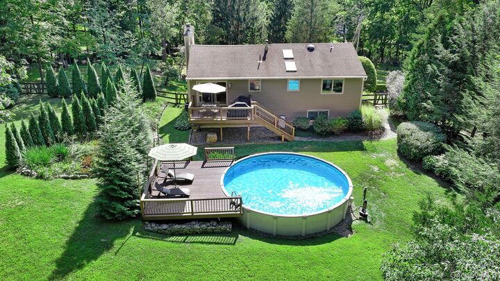 Property Photo: 1480 State Route 17A NY 10990