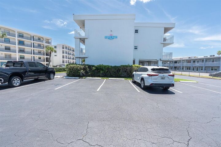 Property Photo:  9755 Harrell Avenue 105  FL 33706 