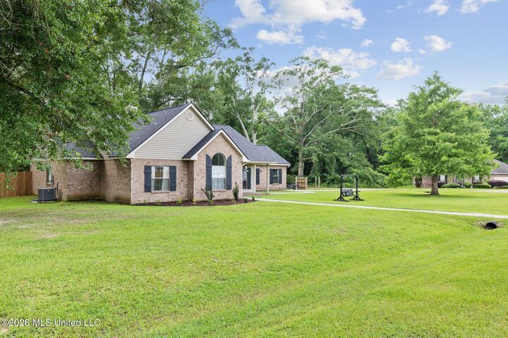 Property Photo: 17 Mayhaw Drive MS 39426