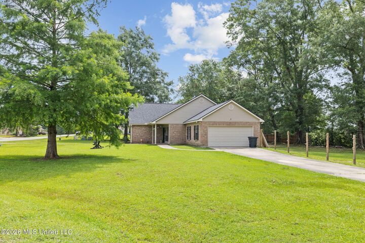 Property Photo: 17 Mayhaw Drive MS 39426
