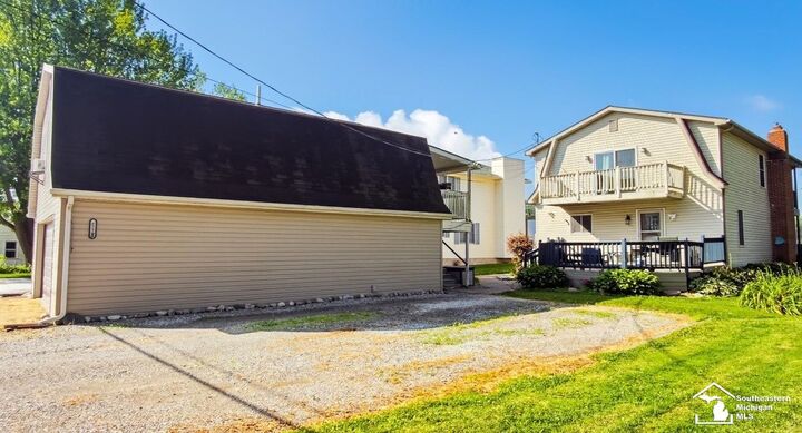 Property Photo:  6270 Brancheau Road  MI 48166 