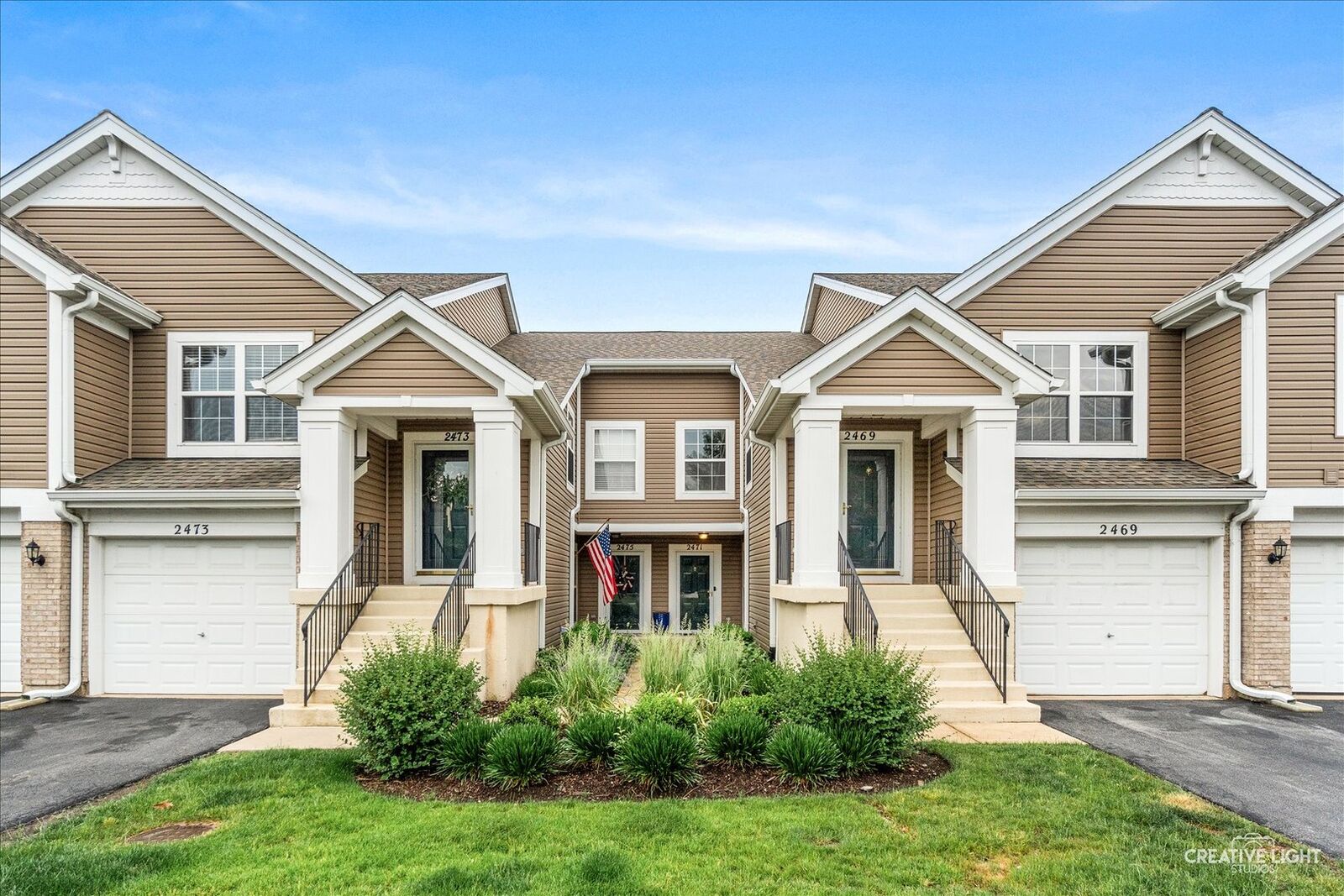 Property Photo:  2471 Wilton Lane  IL 60502 