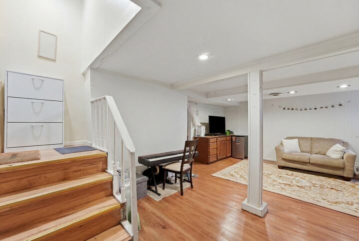 Property Photo:  4833 N Troy Street  IL 60625 