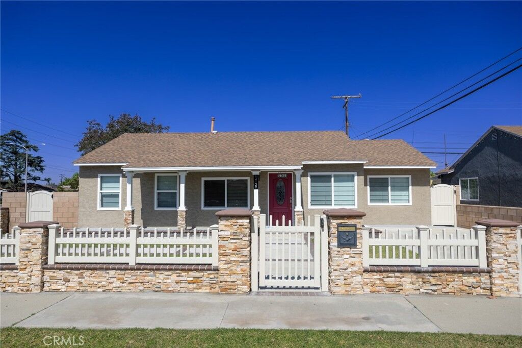 Property Photo:  14129 Dalwood Avenue  CA 90650 