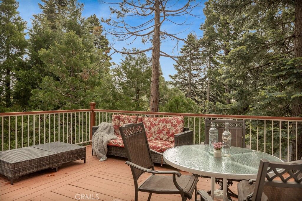 Property Photo:  395 Primrose  CA 92352 