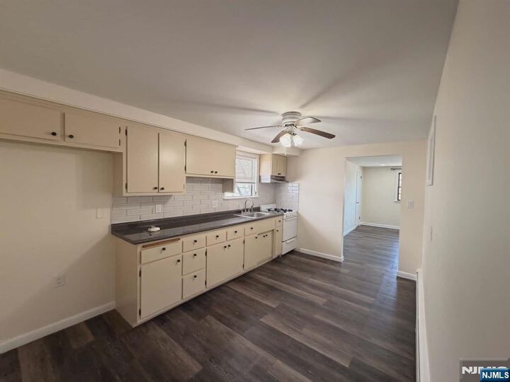 Property Photo:  355 Devon Street  NJ 07032 