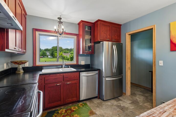 Property Photo: 629 5th Avenue S MN 55343