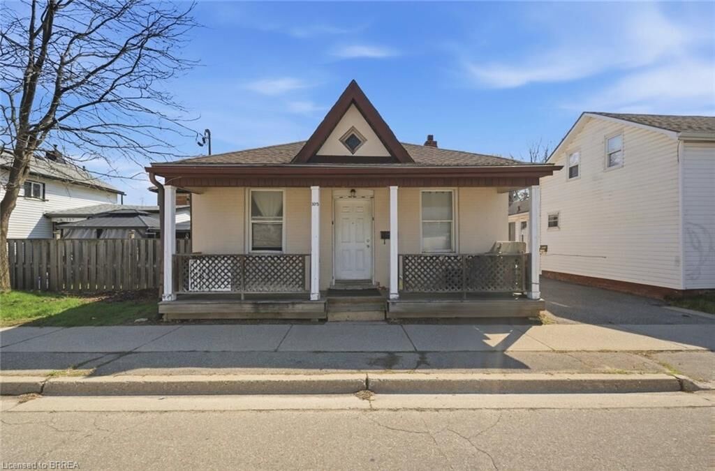 Property Photo: 103 Queen Street ON N3T 3C1