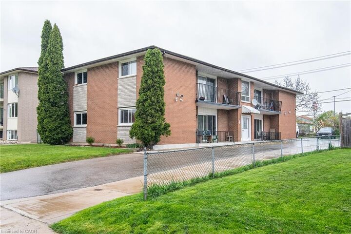 39 Secord Avenue — photo 1