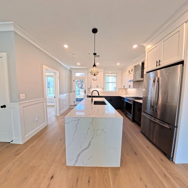 Property Photo:  113 Beacon Street B  MA 02143 