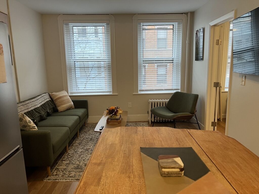 Property Photo:  35 Grove Street 9  MA 02114 