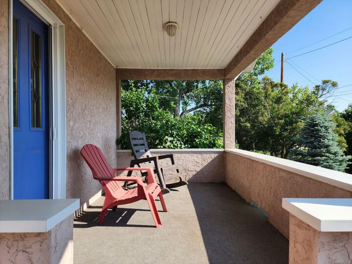 Property Photo: 4813 4 Street W AB T0L 0T0