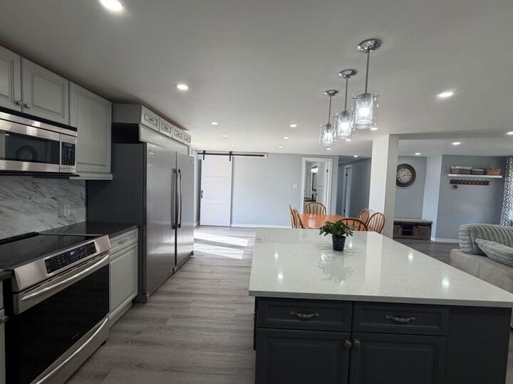 Property Photo: 423 Bruce Avenue AB T0M 0L0