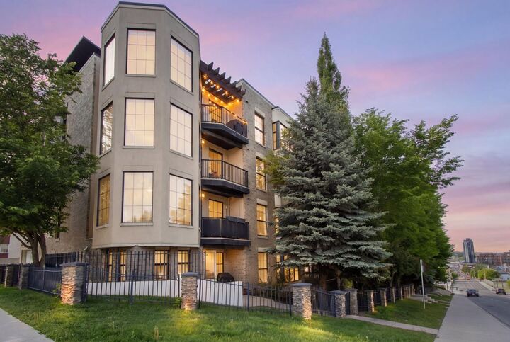 2307 14 Street SW 303 — photo 1